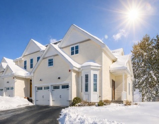 54 Garett Way, Holliston, Massachusetts, 2 Bedrooms Bedrooms, 8 Rooms Rooms,2.5 BathroomsBathrooms,Residential,For Sale,Garett Way,73480181