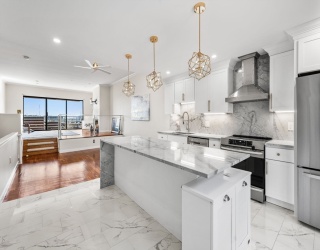 32 Shipway Pl, Boston, Massachusetts, 2 Bedrooms Bedrooms, 5 Rooms Rooms,2.5 BathroomsBathrooms,Residential Lease,For Rent,Shipway Pl,73486371