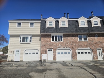 42 Frederick Street, Dracut, Massachusetts, 2 Bedrooms Bedrooms, 6 Rooms Rooms,1.5 BathroomsBathrooms,Residential,For Sale,Frederick Street,73483221