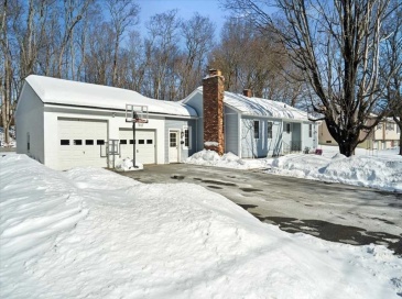 21 Regina Dr, Leominster, Massachusetts, 3 Bedrooms Bedrooms, 6 Rooms Rooms,3 BathroomsBathrooms,Residential,For Sale,Regina Dr,73476379 21 Regina Dr, Leominster, Massachusetts, 3 Bedrooms Bedrooms, 6 Rooms Rooms,3 BathroomsBathrooms,Residential,For Sale,Regina Dr,73476379
