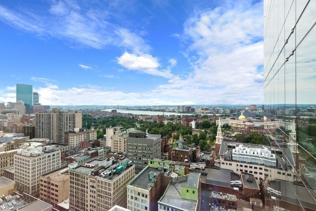 1 Franklin Street, Boston, Massachusetts, 2 Bedrooms Bedrooms, 5 Rooms Rooms,2 BathroomsBathrooms,Residential Lease,For Rent,Franklin Street,73487096