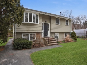 1 Joanne Rd., Burlington, Massachusetts, 4 Bedrooms Bedrooms, 9 Rooms Rooms,2 BathroomsBathrooms,Residential,For Sale,Joanne Rd.,73479982 1 Joanne Rd., Burlington, Massachusetts, 4 Bedrooms Bedrooms, 9 Rooms Rooms,2 BathroomsBathrooms,Residential,For Sale,Joanne Rd.,73479982