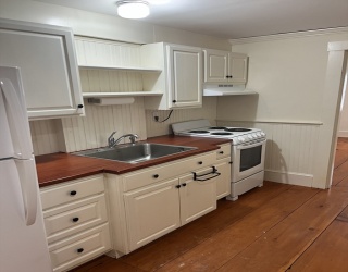 122 Nashua Road, Billerica, Massachusetts, 1 Bedroom Bedrooms, 3 Rooms Rooms,1 BathroomBathrooms,Residential Lease,For Rent,Nashua Road,73489713
