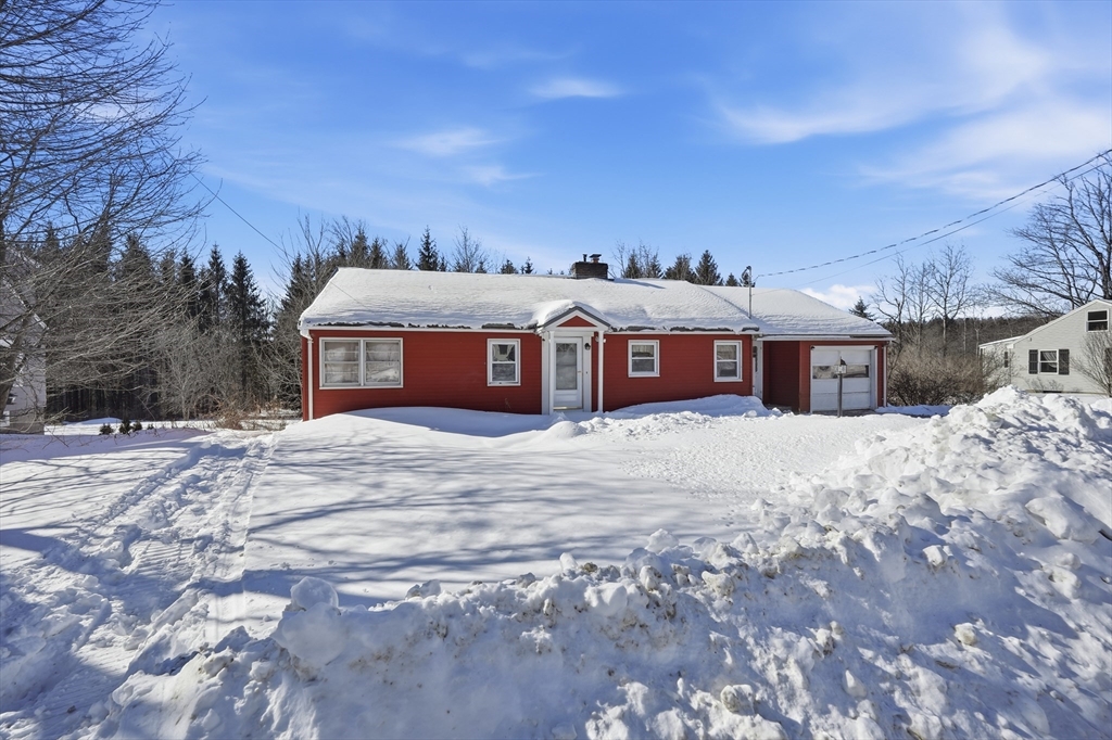 47 Old Post Rd, Worthington, Massachusetts, 2 Bedrooms Bedrooms, 7 Rooms Rooms,1 BathroomBathrooms,Residential,For Sale,Old Post Rd,73474936