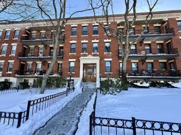 1754 Commonwealth Avenue, Boston, Massachusetts, 2 Bedrooms Bedrooms, 4 Rooms Rooms,1 BathroomBathrooms,Residential,For Sale,Commonwealth Avenue,73475406 1754 Commonwealth Avenue, Boston, Massachusetts, 2 Bedrooms Bedrooms, 4 Rooms Rooms,1 BathroomBathrooms,Residential,For Sale,Commonwealth Avenue,73475406