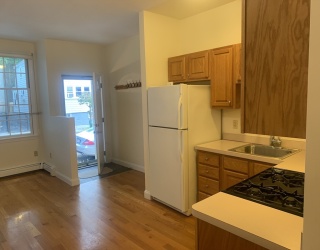 202 Hurley St, Cambridge, Massachusetts, 1 Bedroom Bedrooms, 2 Rooms Rooms,1 BathroomBathrooms,Residential Lease,For Rent,Hurley St,73493538