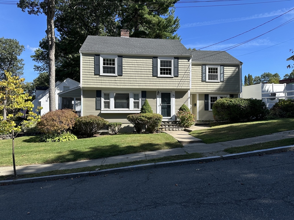 36 Pine Hill Circle, Wakefield, Massachusetts, 4 Bedrooms Bedrooms, 8 Rooms Rooms,1.5 BathroomsBathrooms,Residential,For Sale,Pine Hill Circle,73493602