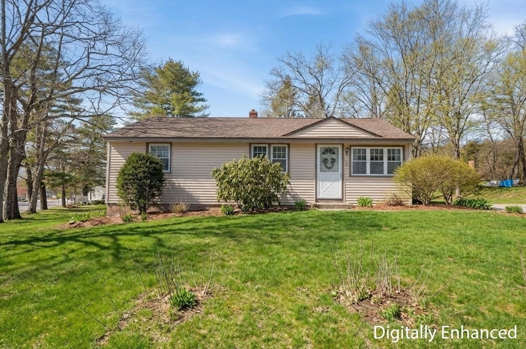 1 Shady Lane, Oxford, Massachusetts, 2 Bedrooms Bedrooms, 7 Rooms Rooms,1 BathroomBathrooms,Residential,For Sale,Shady Lane,73482064