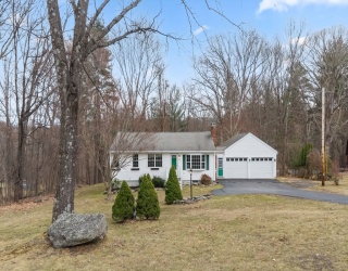 491 Grafton St, Shrewsbury, Massachusetts, 3 Bedrooms Bedrooms, 6 Rooms Rooms,1.5 BathroomsBathrooms,Residential,For Sale,Grafton St,73493626