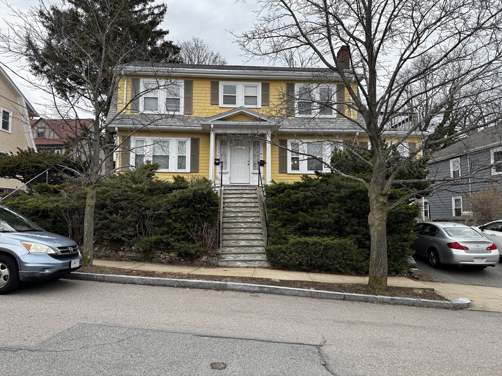 42 Florence St, Quincy, Massachusetts, 3 Bedrooms Bedrooms, 5 Rooms Rooms,1 BathroomBathrooms,Residential Lease,For Rent,Florence St,73493649