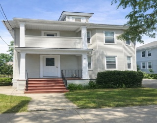 59 Broadway, Arlington, Massachusetts, 2 Bedrooms Bedrooms, 5 Rooms Rooms,1 BathroomBathrooms,Residential Lease,For Rent,Broadway,73493715