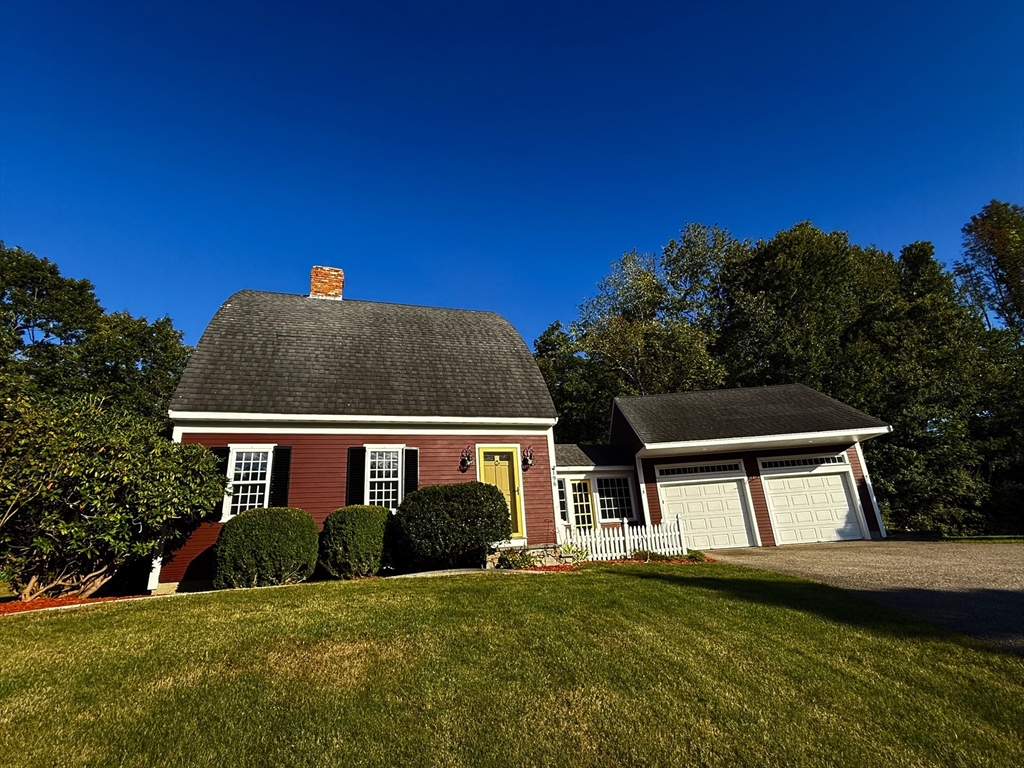 196 N Spencer Rd, Spencer, Massachusetts, 1 Bedroom Bedrooms, 3 Rooms Rooms,2 BathroomsBathrooms,Residential,For Sale,N Spencer Rd,73426100