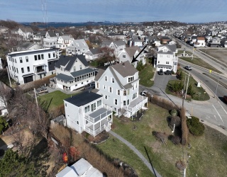 7 Whitehead Ave, Hull, Massachusetts, 2 Bedrooms Bedrooms, 4 Rooms Rooms,1 BathroomBathrooms,Residential Lease,For Rent,Whitehead Ave,73493733