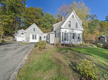 26 Church St, Norwell, Massachusetts, 4 Bedrooms Bedrooms, 8 Rooms Rooms,3 BathroomsBathrooms,Residential,For Sale,Church St,73493746