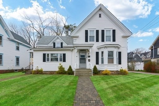 90 Dean Ave, Franklin, Massachusetts, 2 Bedrooms Bedrooms, 4 Rooms Rooms,1 BathroomBathrooms,Residential Lease,For Rent,Dean Ave,73466565