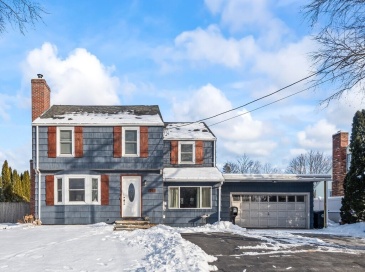 311 Lebanon Hill Rd, Southbridge, Massachusetts, 4 Bedrooms Bedrooms, 8 Rooms Rooms,2.5 BathroomsBathrooms,Residential,For Sale,Lebanon Hill Rd,73471557