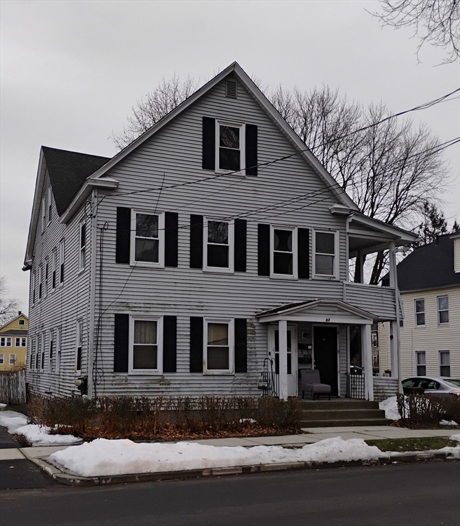 63 George Street, Westfield, Massachusetts, 11 Bedrooms Bedrooms, 17 Rooms Rooms,3 BathroomsBathrooms,Residential Income,For Sale,George Street,73472491