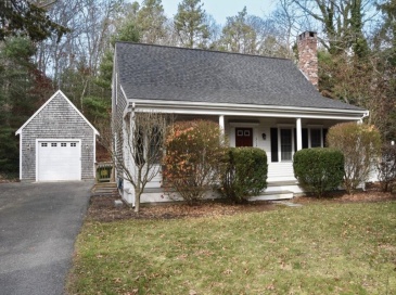 318 Old Mill Rd, Barnstable, Massachusetts, 4 Bedrooms Bedrooms, 7 Rooms Rooms,2 BathroomsBathrooms,Residential,For Sale,Old Mill Rd,73477005