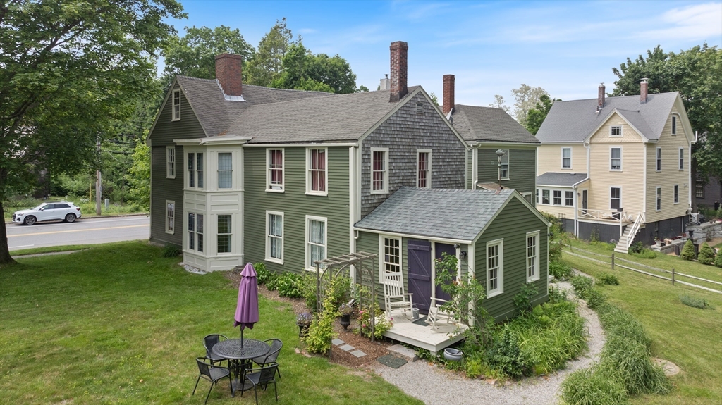11 High Rd, Newbury, Massachusetts, 5 Bedrooms Bedrooms, 18 Rooms Rooms,3 BathroomsBathrooms,Residential Income,For Sale,High Rd,73493805