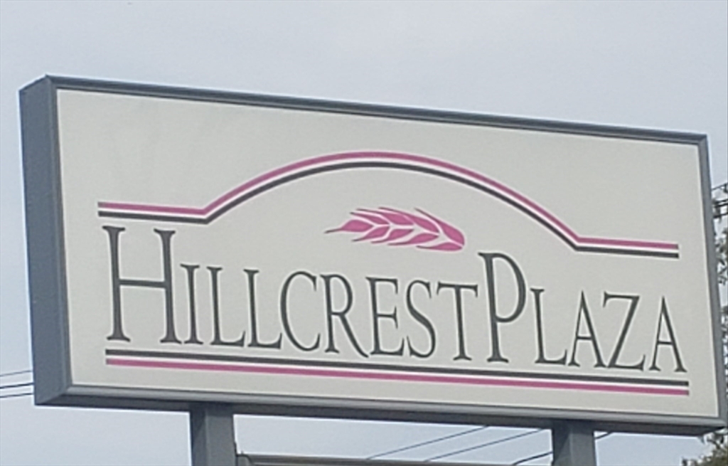 302 Broadway, Raynham, Massachusetts, ,Commercial Lease,For Rent,Broadway,73493862