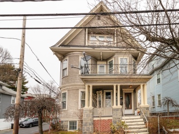 168 Brook Road, Milton, Massachusetts, 7 Bedrooms Bedrooms, 17 Rooms Rooms,3 BathroomsBathrooms,Residential Income,For Sale,Brook Road,73493874