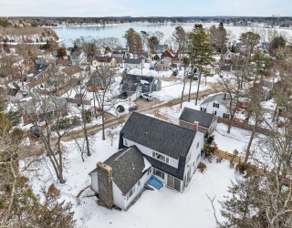 20 Salt Works Road, Wareham, Massachusetts, 2 Bedrooms Bedrooms, 9 Rooms Rooms,2 BathroomsBathrooms,Residential,For Sale,Salt Works Road,73488398
