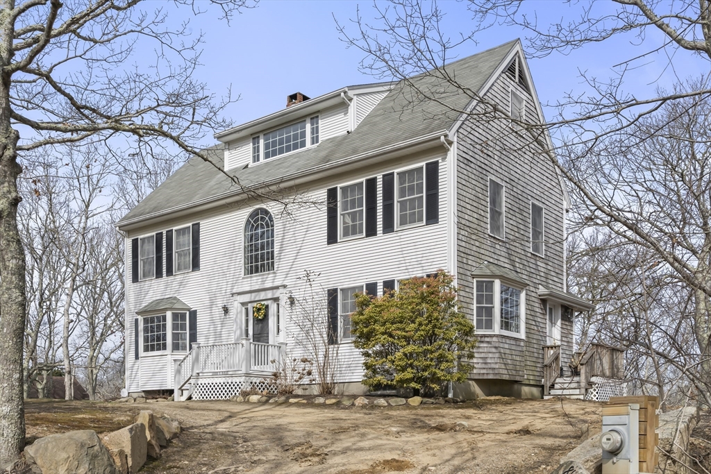 81 Whalers Walk, Edgartown, Massachusetts, 3 Bedrooms Bedrooms, 8 Rooms Rooms,2.5 BathroomsBathrooms,Residential,For Sale,Whalers Walk,73493917