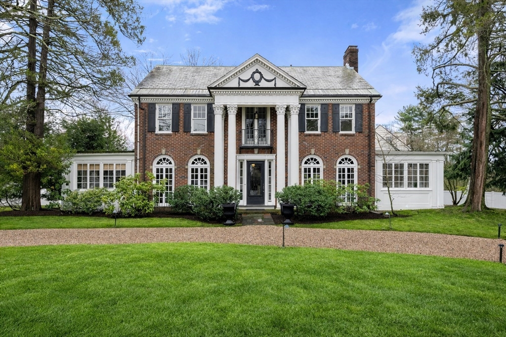 5 Hammond St, Newton, Massachusetts, 3 Bedrooms Bedrooms, 9 Rooms Rooms,2.5 BathroomsBathrooms,Residential,For Sale,Hammond St,73493868