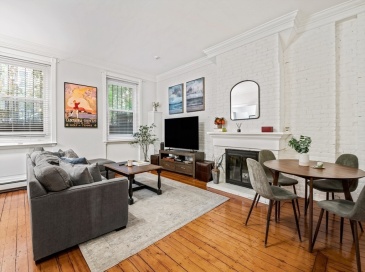 75 Marlborough Street, Boston, Massachusetts, 1 Bedroom Bedrooms, 3 Rooms Rooms,1 BathroomBathrooms,Residential,For Sale,Marlborough Street,73446087