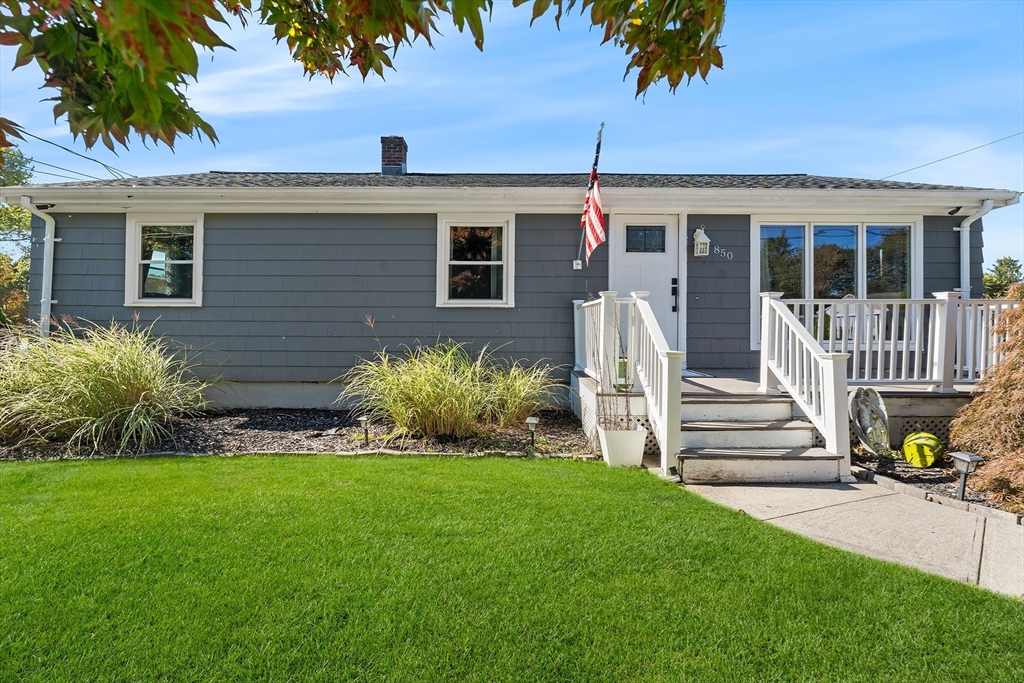 850 Hortonville Rd, Swansea, Massachusetts, 3 Bedrooms Bedrooms, 5 Rooms Rooms,1.5 BathroomsBathrooms,Residential,For Sale,Hortonville Rd,73446358