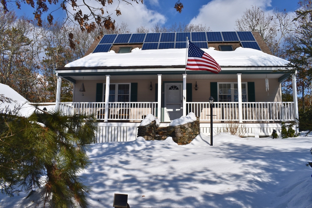 10 Candlewood, Mashpee, Massachusetts, 3 Bedrooms Bedrooms, 5 Rooms Rooms,2.5 BathroomsBathrooms,Residential,For Sale,Candlewood,73477456