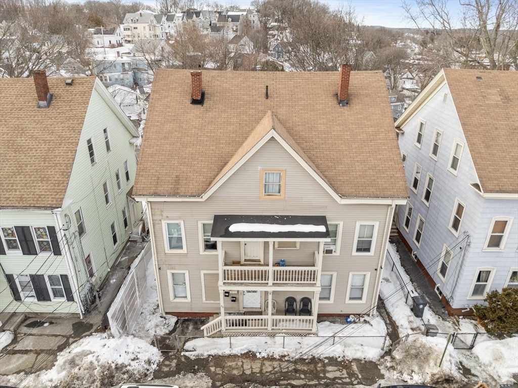 23 Arche Ave, Haverhill, Massachusetts, 9 Bedrooms Bedrooms, 15 Rooms Rooms,3 BathroomsBathrooms,Residential Income,For Sale,Arche Ave,73478369
