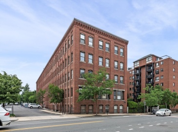 50 Rantoul St, Beverly, Massachusetts, 2 Bedrooms Bedrooms, 5 Rooms Rooms,2 BathroomsBathrooms,Residential,For Sale,Rantoul St,73476368