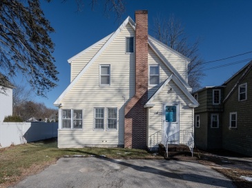 1391 Bridge St, Dracut, Massachusetts, 3 Bedrooms Bedrooms, 7 Rooms Rooms,1.5 BathroomsBathrooms,Residential,For Sale,Bridge St,73466940