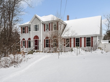 16 French Road, Templeton, Massachusetts, 3 Bedrooms Bedrooms, 9 Rooms Rooms,2.5 BathroomsBathrooms,Residential,For Sale,French Road,73470860