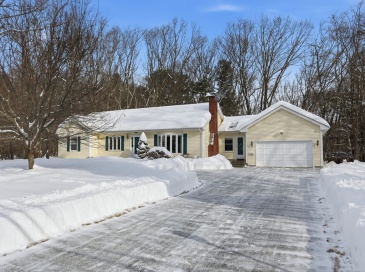 109 Westford St, Chelmsford, Massachusetts, 3 Bedrooms Bedrooms, 6 Rooms Rooms,2 BathroomsBathrooms,Residential,For Sale,Westford St,73474102 109 Westford St, Chelmsford, Massachusetts, 3 Bedrooms Bedrooms, 6 Rooms Rooms,2 BathroomsBathrooms,Residential,For Sale,Westford St,73474102