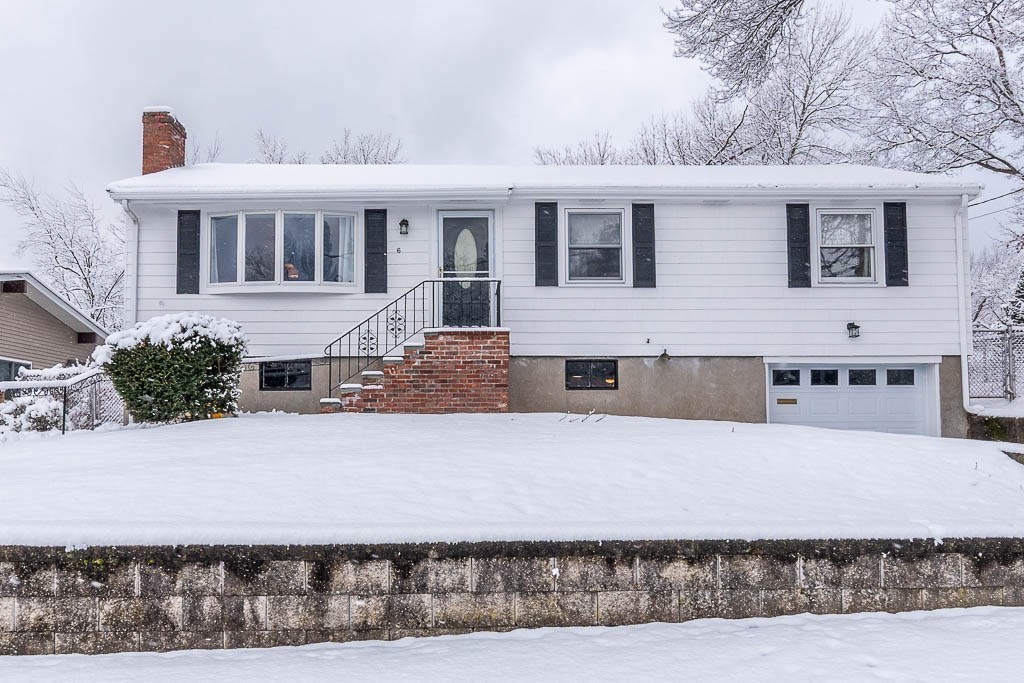 6 Snow Ln, Dedham, Massachusetts, 3 Bedrooms Bedrooms, 7 Rooms Rooms,1.5 BathroomsBathrooms,Residential,For Sale,Snow Ln,73470205