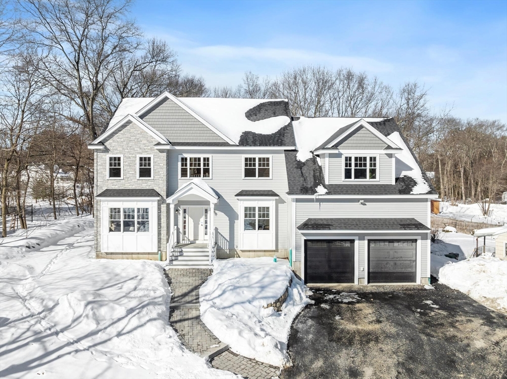 23 Wilmington Rd, Burlington, Massachusetts, 4 Bedrooms Bedrooms, 14 Rooms Rooms,3.5 BathroomsBathrooms,Residential,For Sale,Wilmington Rd,73476548