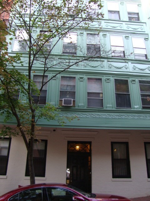 32 Grove, Boston, Massachusetts, 1 Bedroom Bedrooms, 3 Rooms Rooms,1 BathroomBathrooms,Residential Lease,For Rent,Grove,73481701