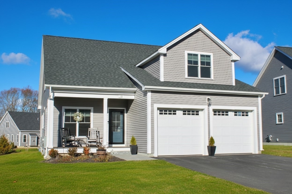 10 Salisbury Hill Blvd, Worcester, Massachusetts, 2 Bedrooms Bedrooms, 6 Rooms Rooms,2.5 BathroomsBathrooms,Residential,For Sale,Salisbury Hill Blvd,73458336