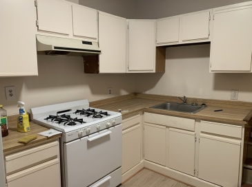 226 Brightman, Fall River, Massachusetts, 2 Bedrooms Bedrooms, 3 Rooms Rooms,1 BathroomBathrooms,Residential Lease,For Rent,Brightman,73483542