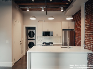 281 Franklin Street, Boston, Massachusetts, 2 Rooms Rooms,1 BathroomBathrooms,Residential Lease,For Rent,Franklin Street,73494006