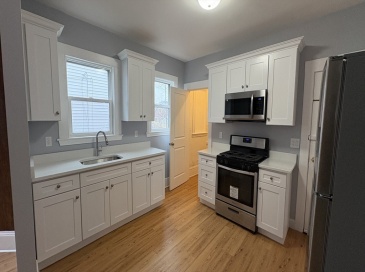 190 Sheridan Ave, Medford, Massachusetts, 3 Bedrooms Bedrooms, 5 Rooms Rooms,1 BathroomBathrooms,Residential Lease,For Rent,Sheridan Ave,73494024 190 Sheridan Ave, Medford, Massachusetts, 3 Bedrooms Bedrooms, 5 Rooms Rooms,1 BathroomBathrooms,Residential Lease,For Rent,Sheridan Ave,73494024