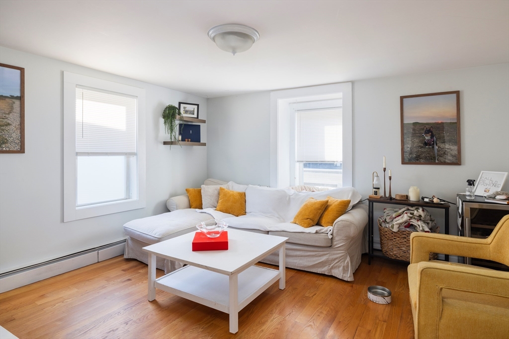 140 Athens Street, Boston, Massachusetts, 1 Bedroom Bedrooms, 4 Rooms Rooms,1 BathroomBathrooms,Residential Lease,For Rent,Athens Street,73494047