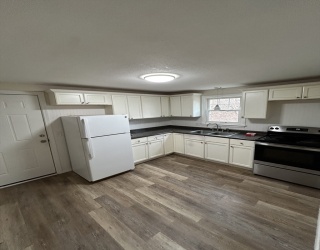 15 Boyden St Ext, Webster, Massachusetts, 2 Bedrooms Bedrooms, 5 Rooms Rooms,1 BathroomBathrooms,Residential Lease,For Rent,Boyden St Ext,73494097