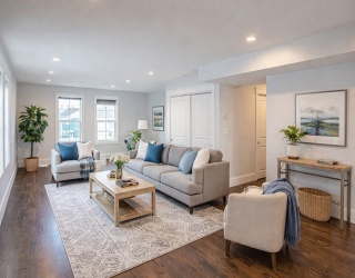 244 Central Ave, Medford, Massachusetts, 2 Bedrooms Bedrooms, 4 Rooms Rooms,2 BathroomsBathrooms,Residential,For Sale,Central Ave,73494019