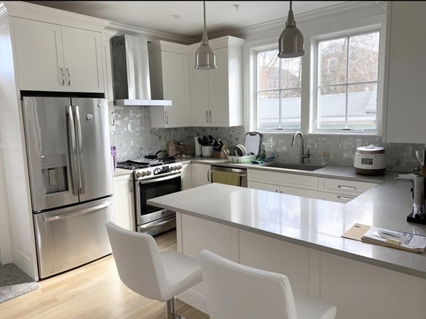 50 Waverly St, Boston, Massachusetts, 3 Bedrooms Bedrooms, 5 Rooms Rooms,2.5 BathroomsBathrooms,Residential Lease,For Rent,Waverly St,73494150