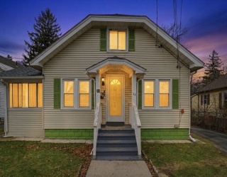 24 Jasper St, Springfield, Massachusetts, 4 Bedrooms Bedrooms, 6 Rooms Rooms,2 BathroomsBathrooms,Residential,For Sale,Jasper St,73494167