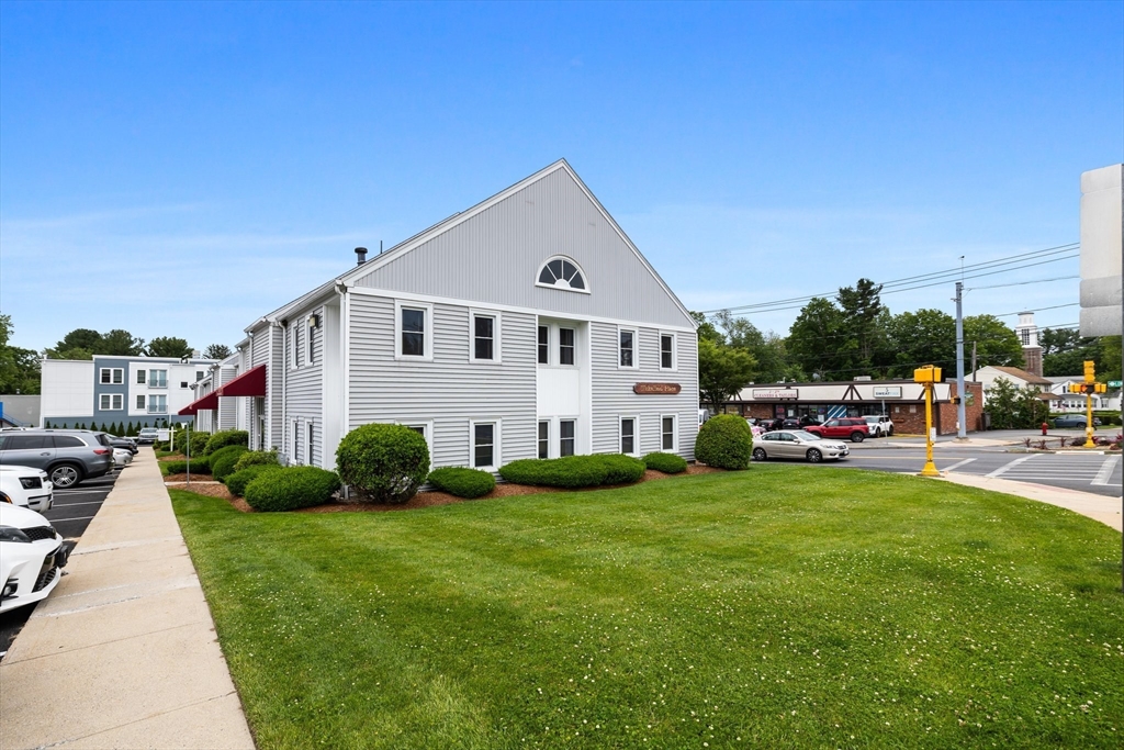 384 Lowell Street, Wakefield, Massachusetts, ,Commercial Sale,For Sale,Lowell Street,73494174