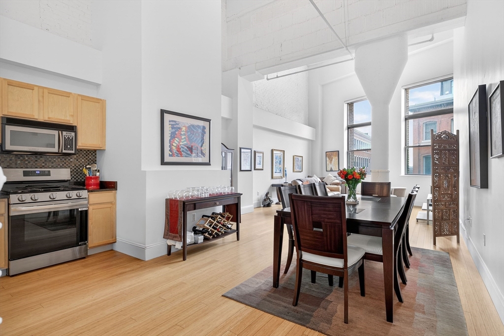 485-495 Harrison Ave, Boston, Massachusetts, 1 Bedroom Bedrooms, 3 Rooms Rooms,1 BathroomBathrooms,Residential,For Sale,Harrison Ave,73494160